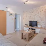 Lxvi Appartement Fažana